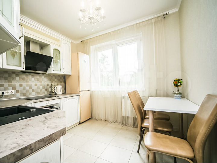 2-к. квартира, 54 м², 6/12 эт.