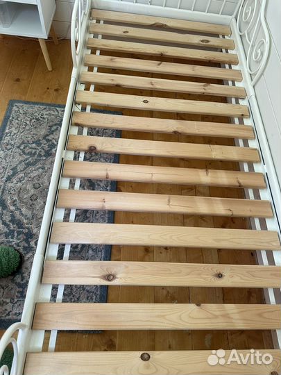 Кровать IKEA