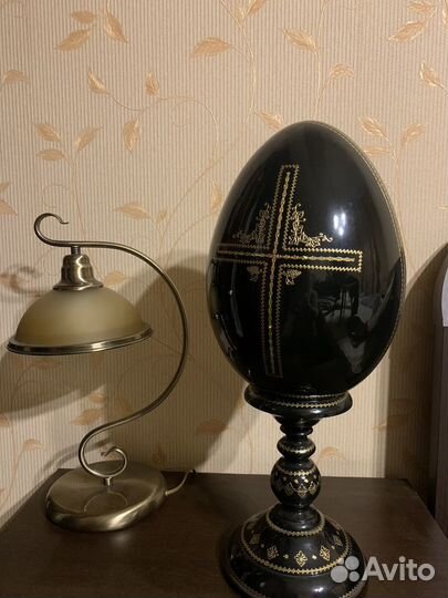 Икона на деревянном яйце