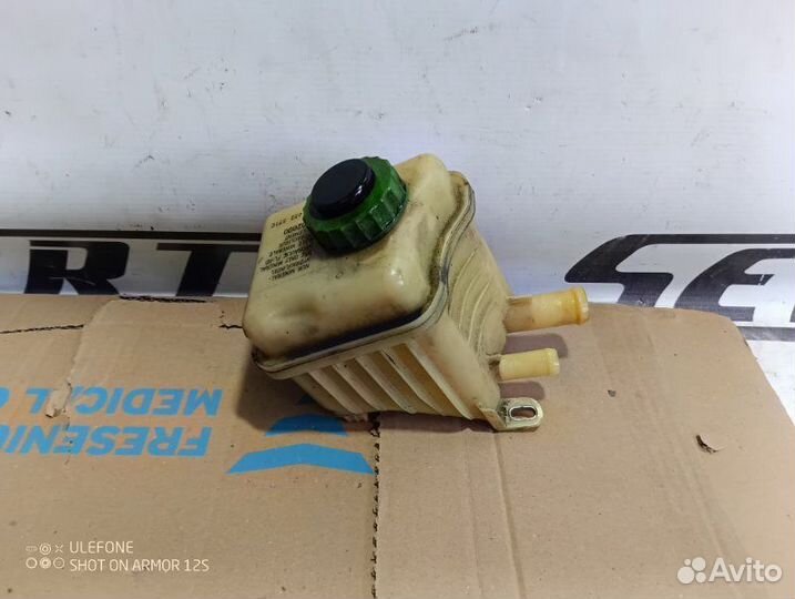 Бачок гур Audi Q7 4L 3.0 BUG 2007