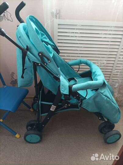Прогулочная коляска трость новая