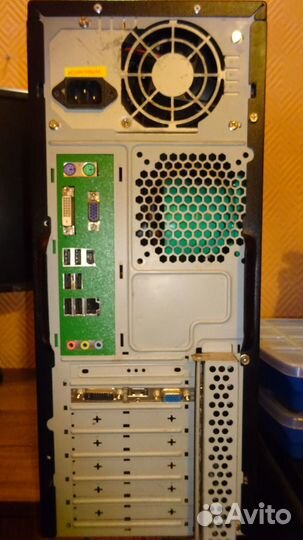 Компьютер (4 ядра, 4Gb, GT 520, 60 SSD, 400 HDD)