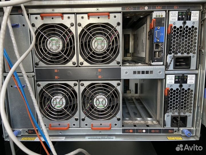 Шасси IBM Bladecenter S