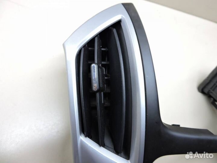 Накладка декоративная Chevrolet Cruze J300 2009-20