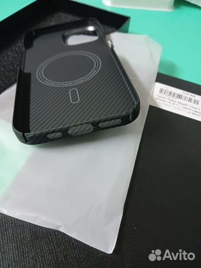 Чехол на iPhone 15