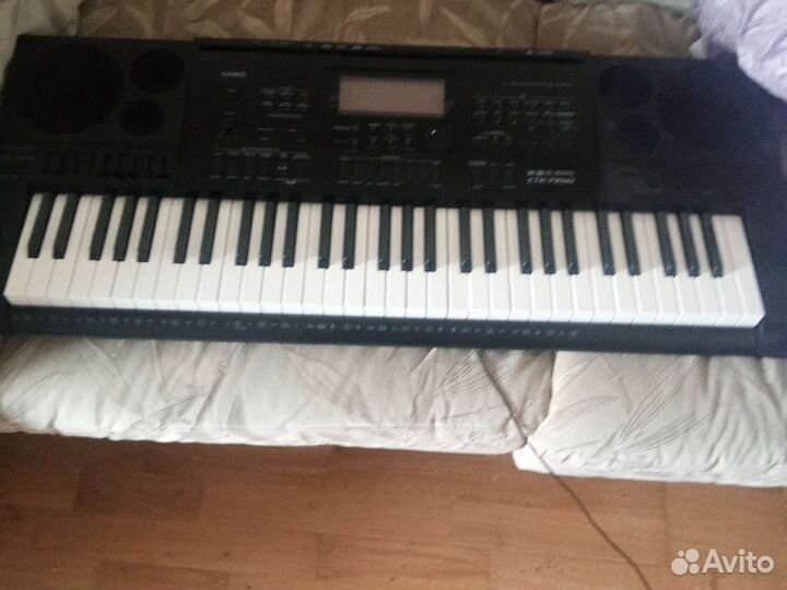 Синтезатор casio