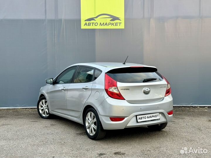 Hyundai Solaris 1.6 AT, 2012, 157 097 км