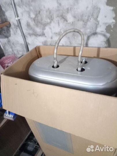 Бойлер водонагреватель 80 л бу