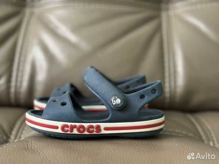 Сандалии crocs c6