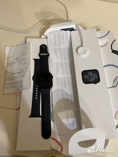 Часы apple watch se 2 44 mm