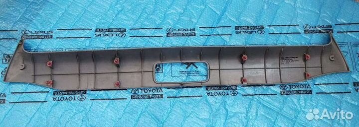 Накладка багажника Land Cruiser 100