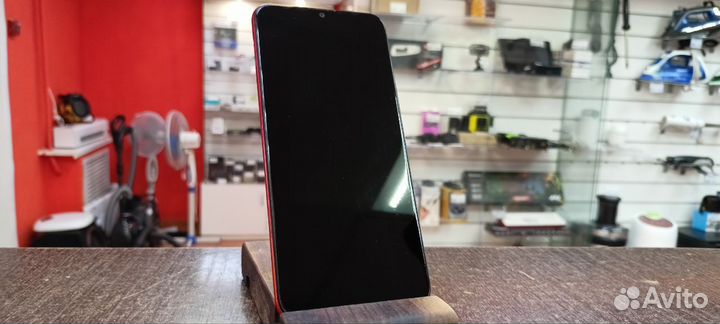 TECNO Spark 4, 2/32 ГБ