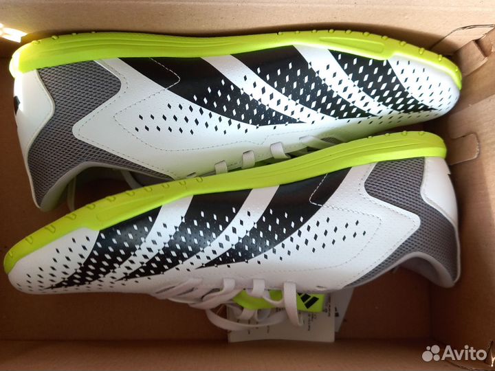 Футзалки Adidas Predator