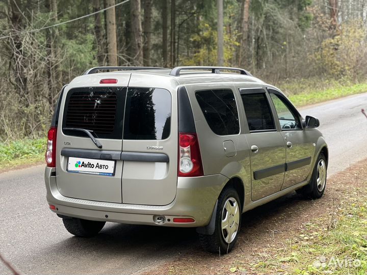 LADA Largus 1.6 МТ, 2014, 42 100 км