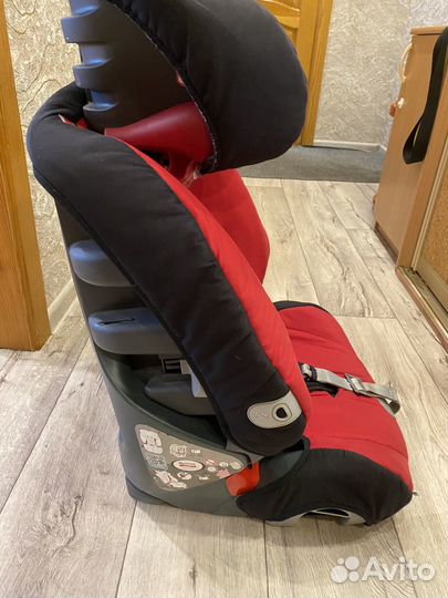 Автомобильное кресло britax evolva