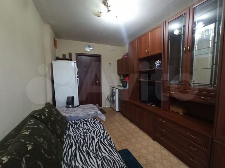 Комната 12 м² в 3-к., 2/5 эт.