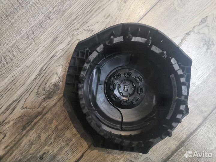 Накладка руля AirBag Volkswagen Polo муляж