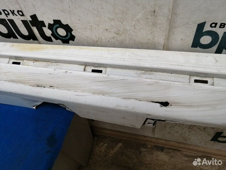 Накладка порога правая пластик 75851-33100 Toyota