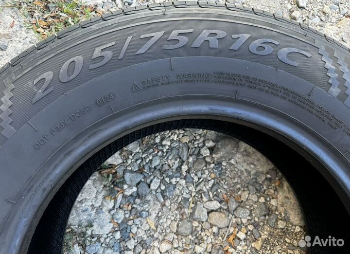 Delinte DV2 205/75 R16C 110R