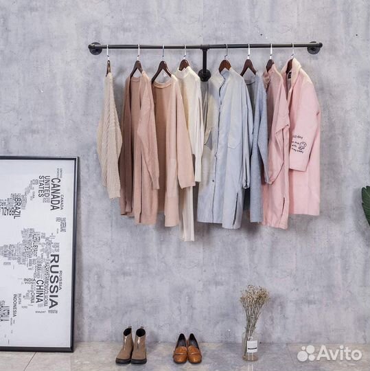 Настенная вешалка для одежды Лофт