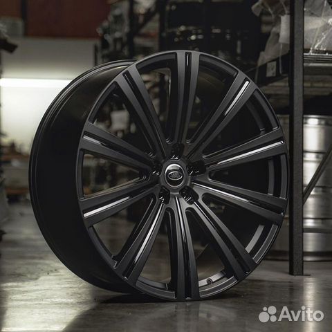 Кованые диски Gard R24 5X120 на Range Rover Vogue