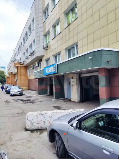 Машиноместо, 18 м²