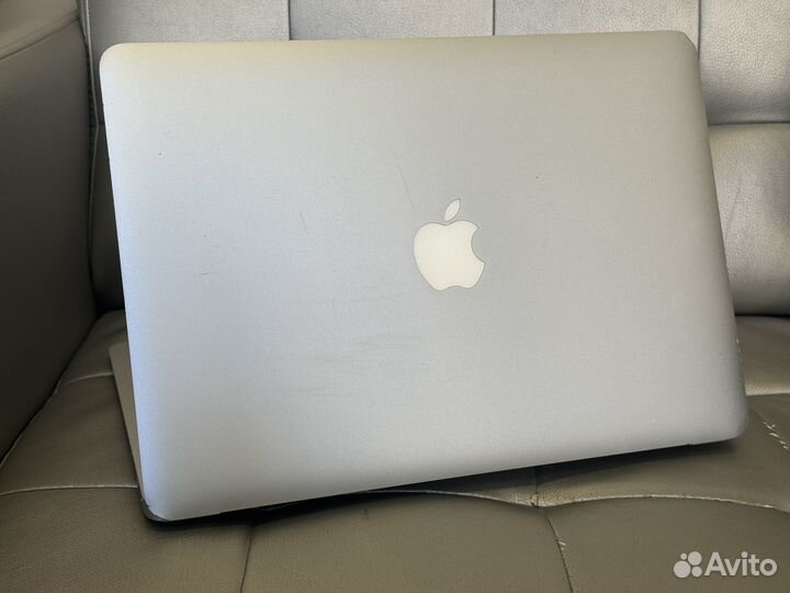 Apple MacBook Air 13 2012 i5/4/256gb