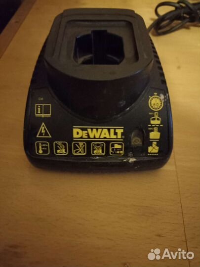 Зарядное устройство для шуруповерта