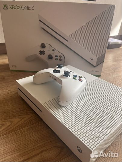 Xbox ONE S 1тб