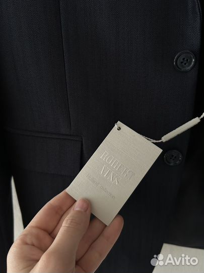 Мужской классический костюм 46