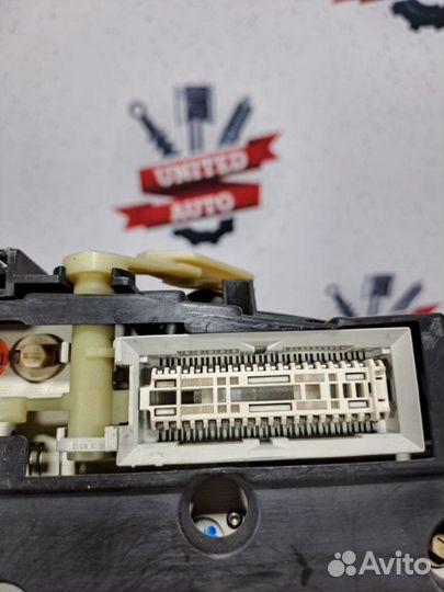 Панель приборов Opel Zafita A 2.0TDI 2001