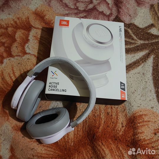 Наушники jbl live 660nc