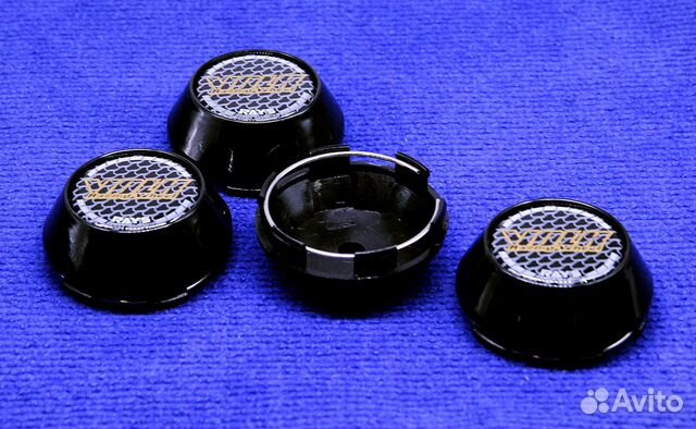 Комплект колпачком диска Volk Rays Japan черный