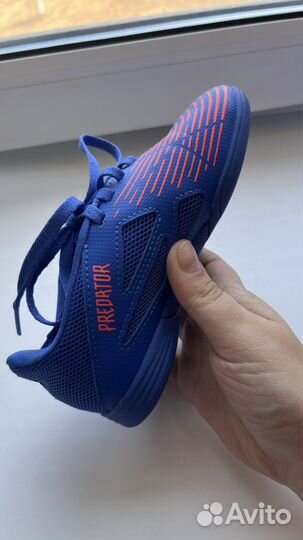 Бутсы adidas predator