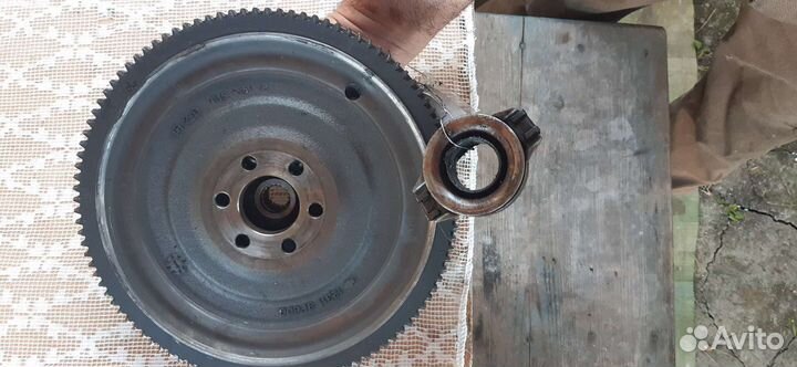 Маховик в комп-т для nissan primera p 12 1.6 МКПП