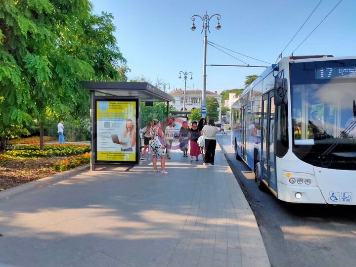 В центре на трафике, 76,7 кв.м