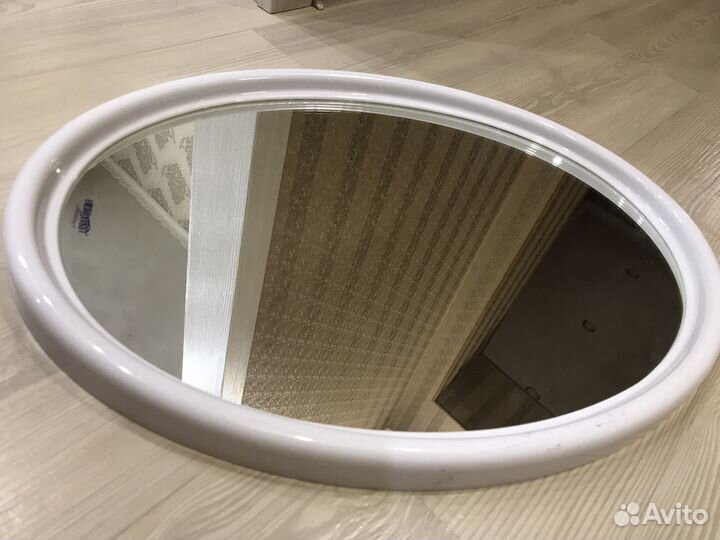 Зеркало напольное