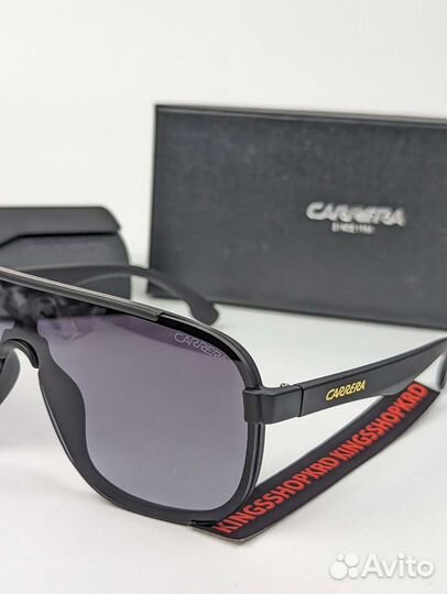 Солнцезащитные очки Carrera