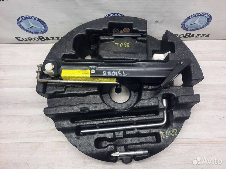 Дорожный набор Mercedes X164