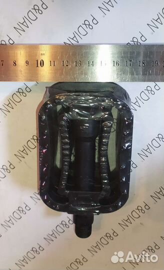 Педали для велосипеда