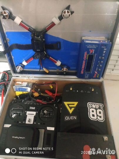 Гоночный квадрокоптер