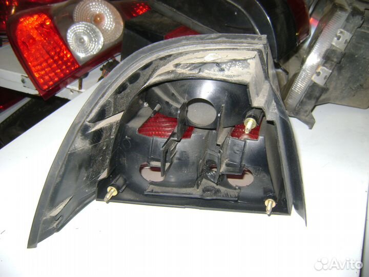 Фонарь задний правый наружный сааб 9.5 saab 9-5