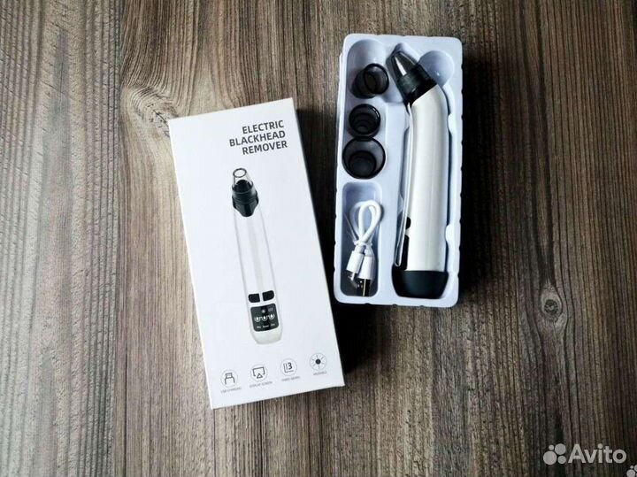 Вакуумный очиститель пор-массажёр новый