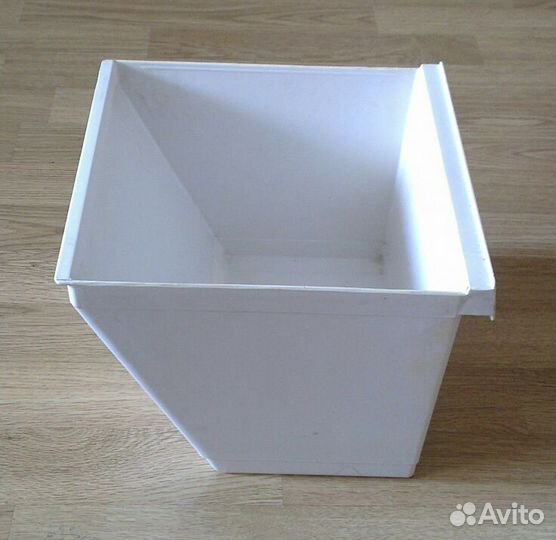 2 ящика для холодильника