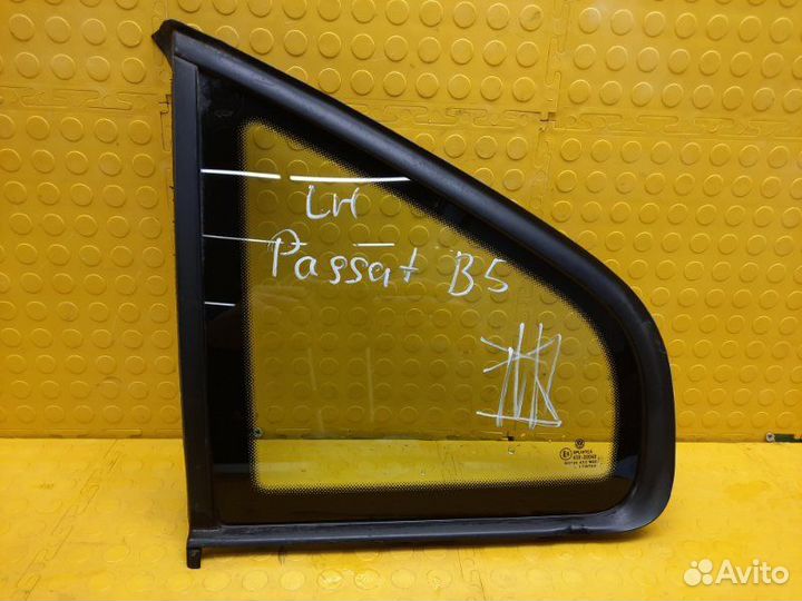 Стекло боковое заднее левое Volkswagen Passat B5