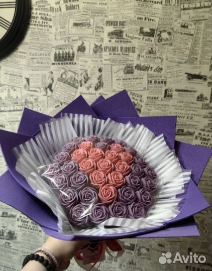 Букет из шоколадных роз на 8 марта