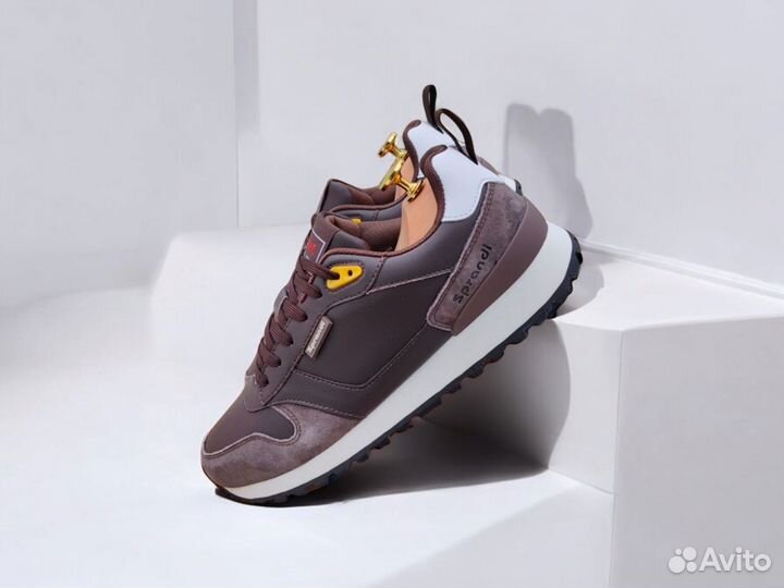 Мужские кожаные кроссовки Sprandi