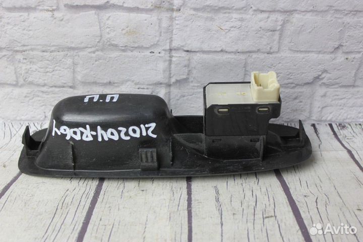 Ручка двери внутренняя передняя правая Accent