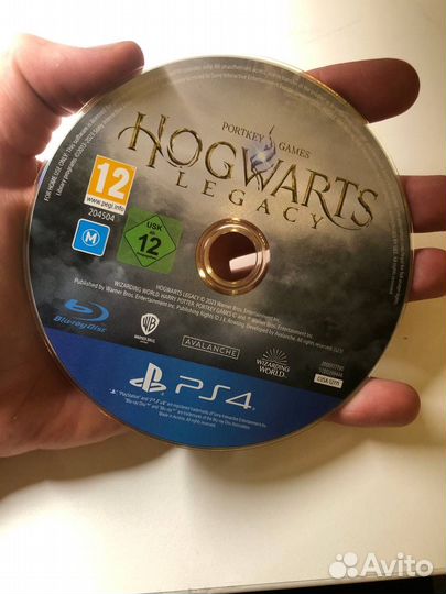 Игра диск для pS4/PS5 Hogwarts Legacy