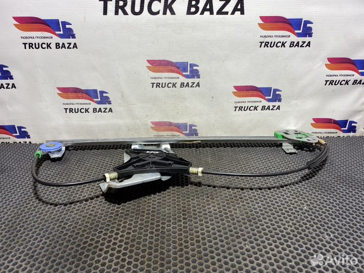 Стеклоподъемник электрический правый